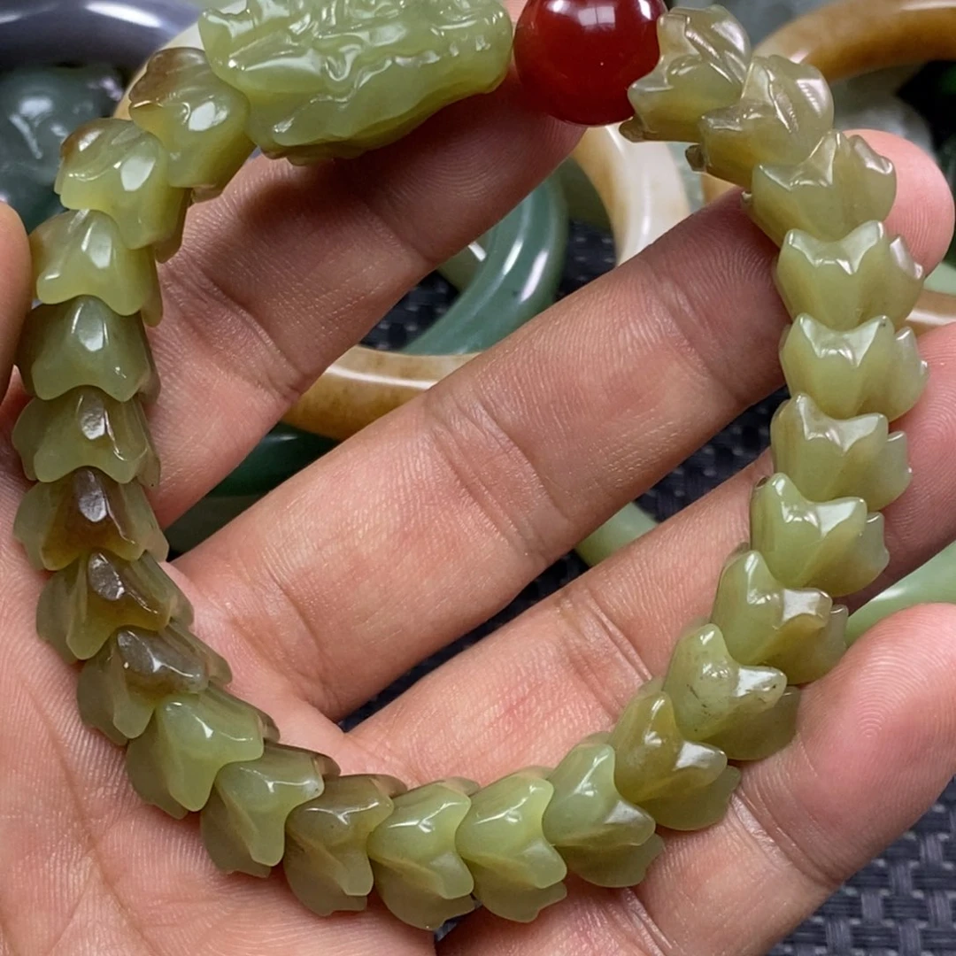 和田玉手链未镶嵌肆****e