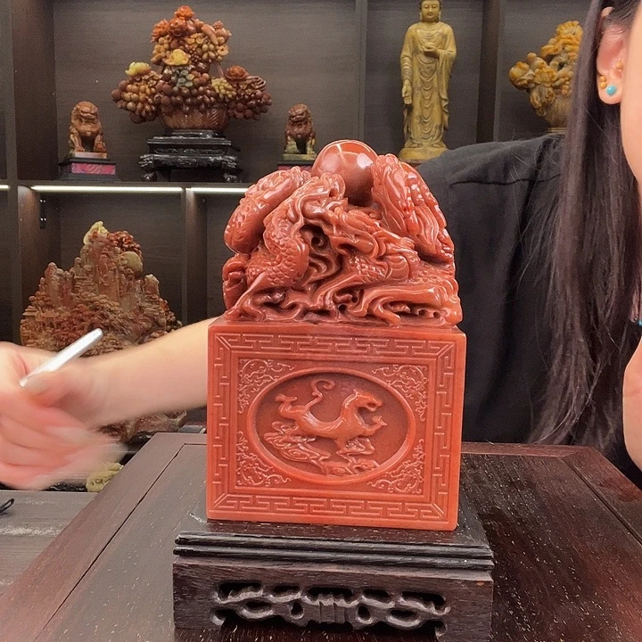 玉***人寿山石印石。。。。。。。。。。。。。。。。。