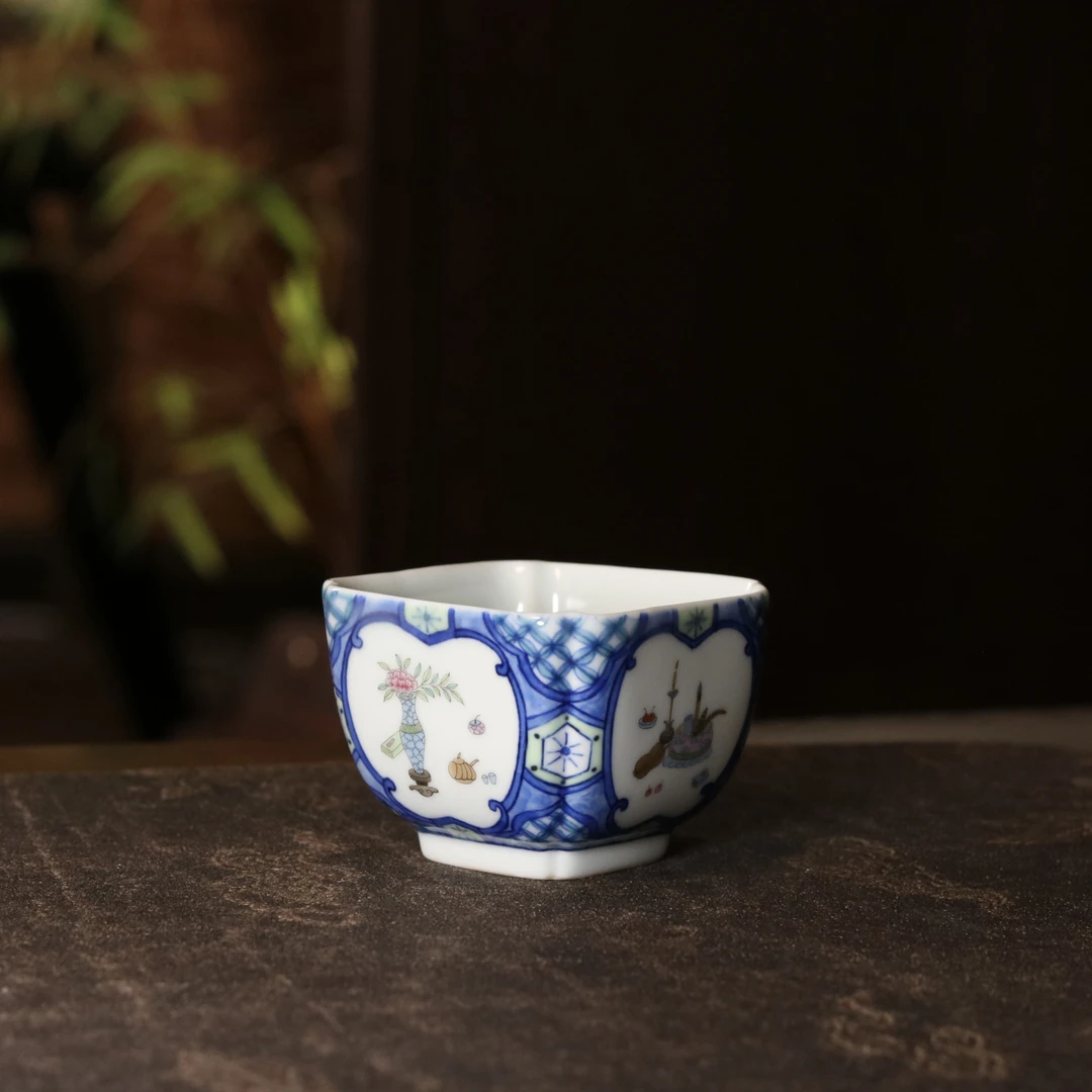 简器念坊 景德镇手绘青花斗彩清供四方杯茶杯 100cc