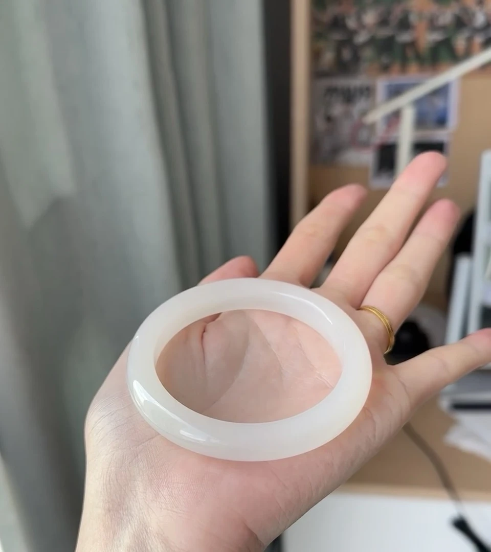 【一级正色】白月光泥鳅背天然手镯百搭款无暇（多样性随机发货1）