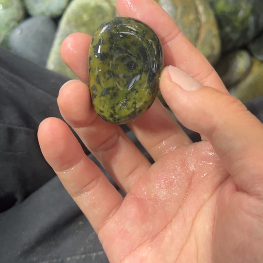 菱锰矿（红纹石）未镶嵌藏玉用****3