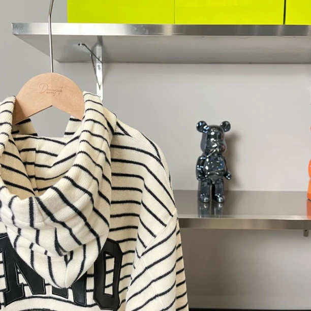 秋冬男童女童针织外套米白黑条 9183高奢亲子系