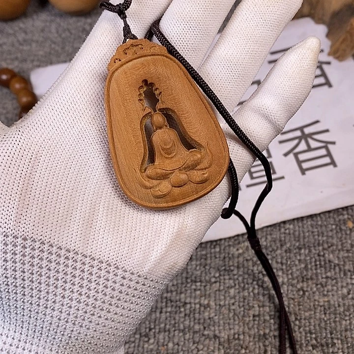 檀香木手串/手链老山檀香雕刻无相镂空吊坠