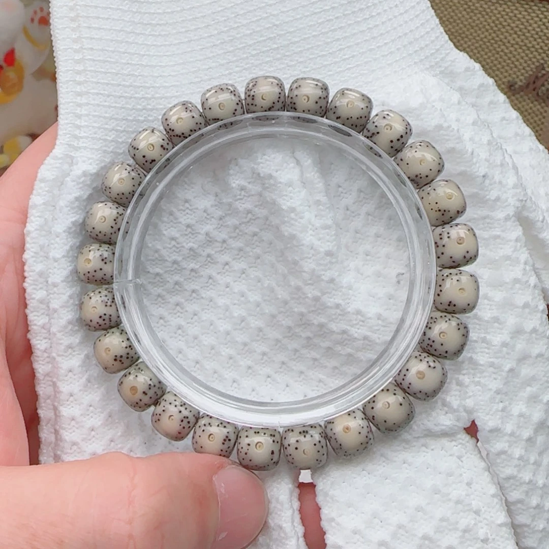 手串星月菩提骨瓷白大眼睛针尖星9*8