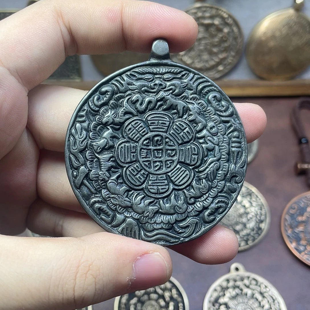 黑漆古猪鼻九宫八卦牌