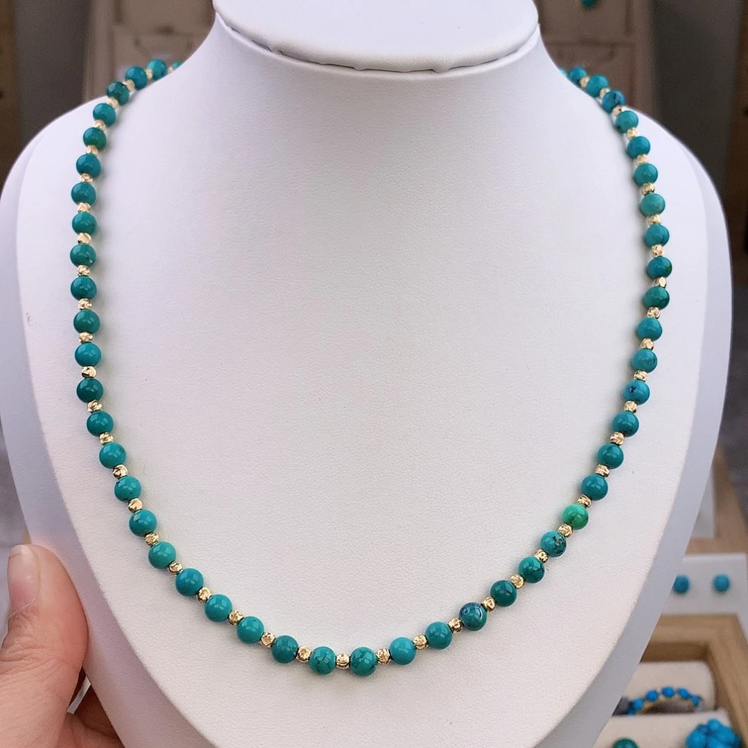 绿松石未镶嵌颈饰