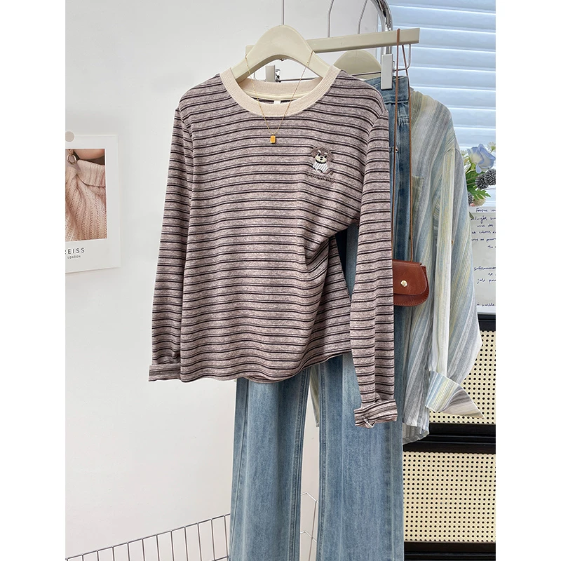 复古百搭撞色圆领卡通刺绣减龄条纹长袖T恤秋冬新款遮肉显瘦上衣