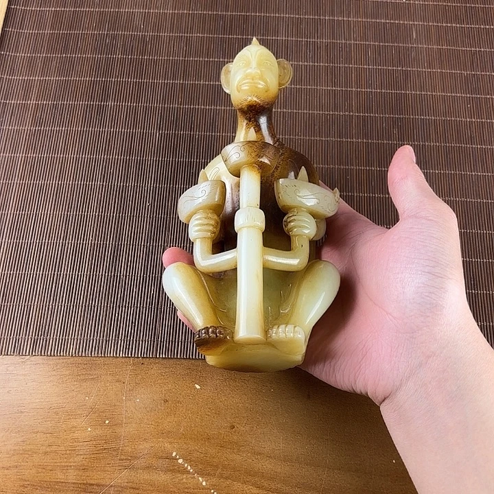 古***谭未镶嵌和田玉挂件