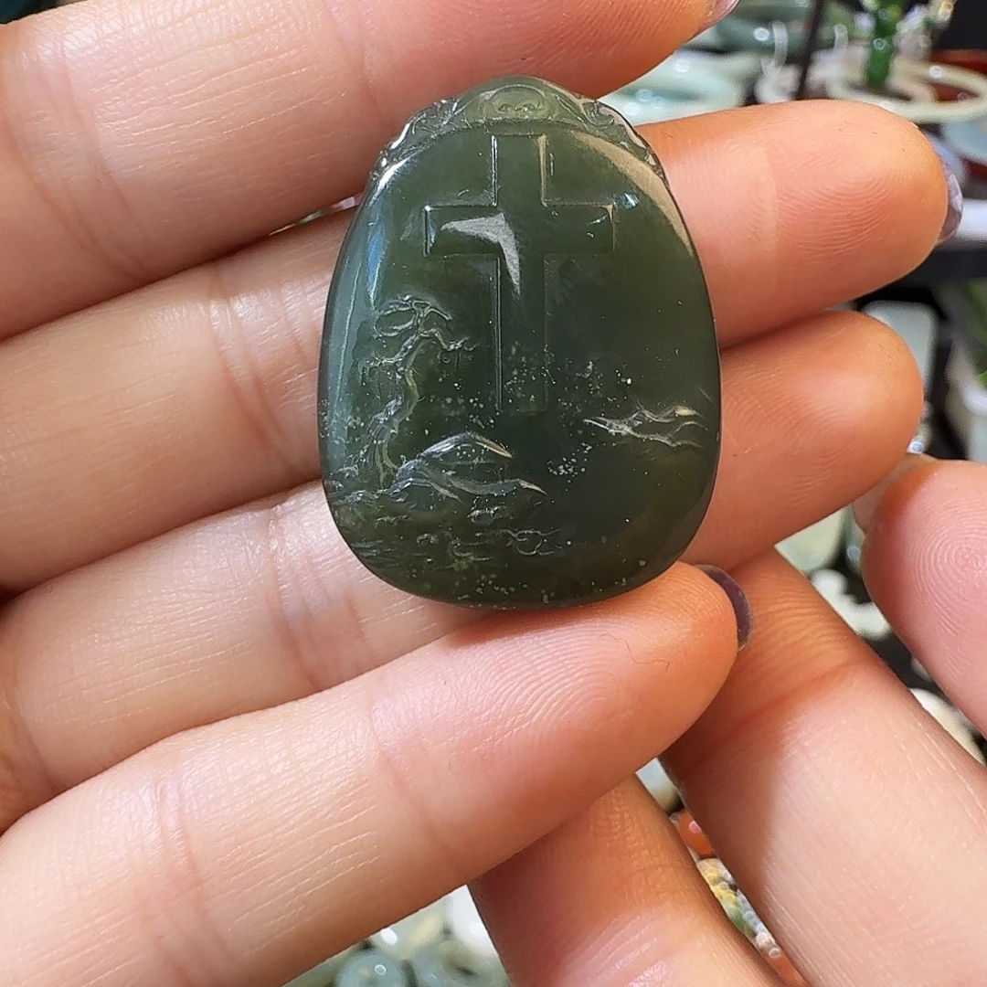 和田玉未镶嵌颈饰清货有棉不退换