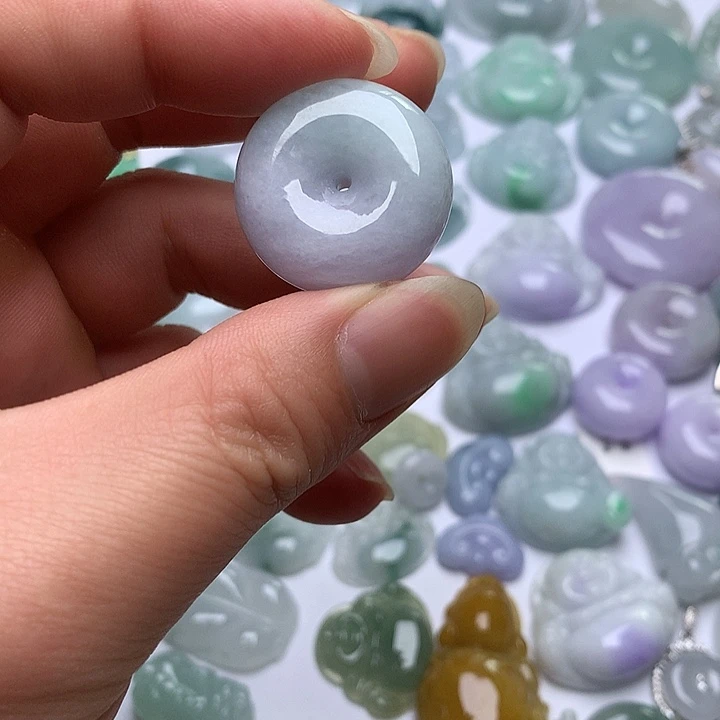 翡翠未镶嵌颈饰天然翡翠