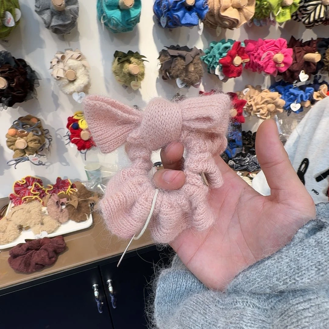 T***i粉色蝴蝶结哦哦哦哦