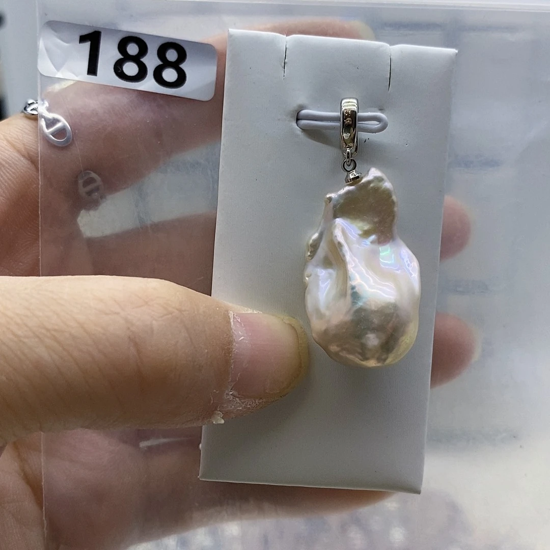 颈饰合金淡水珍珠