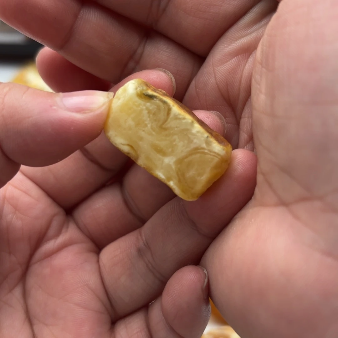 定制琥珀未镶嵌M***主