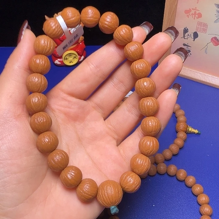 八***天吊坠猴头核桃聚宝盆