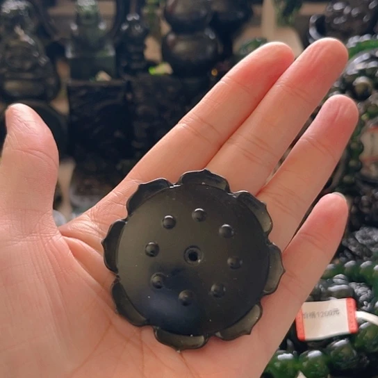 未镶嵌蛇纹石玉泰山玉