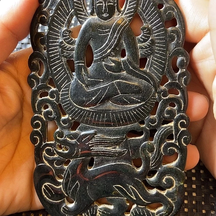 和田玉（糖玉）未镶嵌挂件