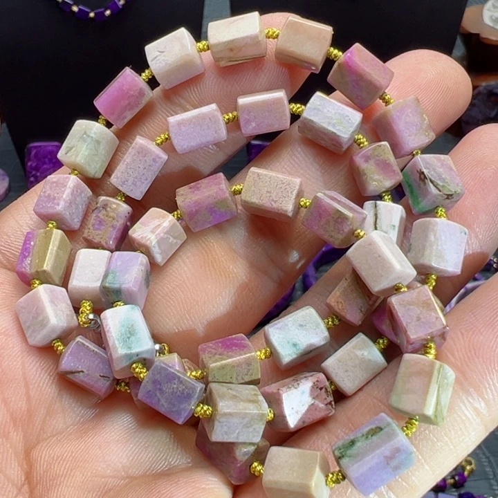 未镶嵌苏纪石（舒俱来）项链