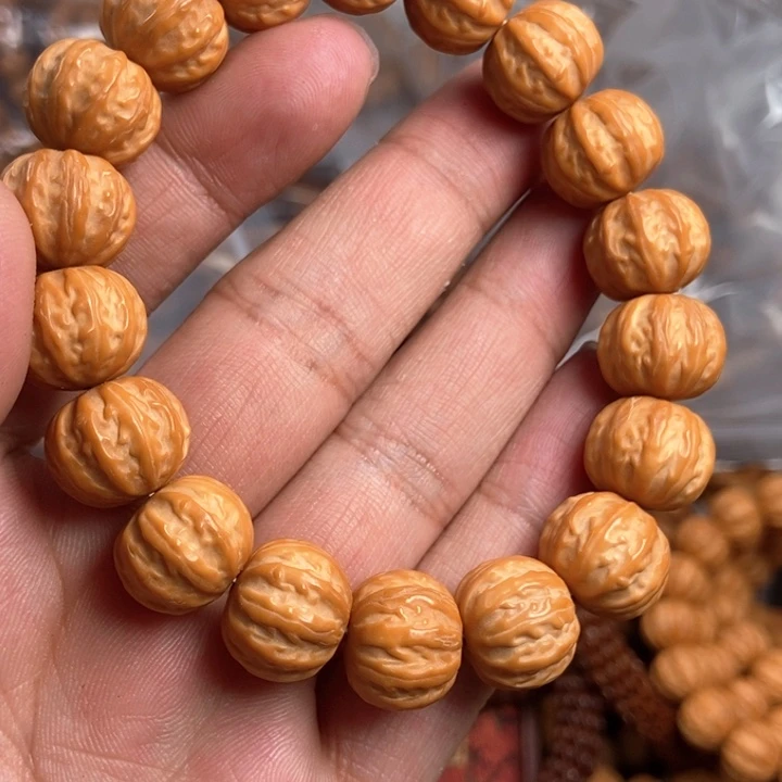 猴头核桃吊坠今天