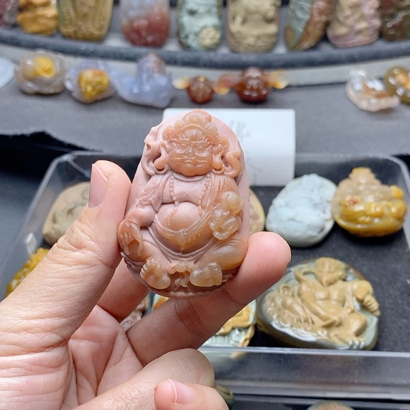 【闪购商品】定制石英质玉吊坠未镶嵌