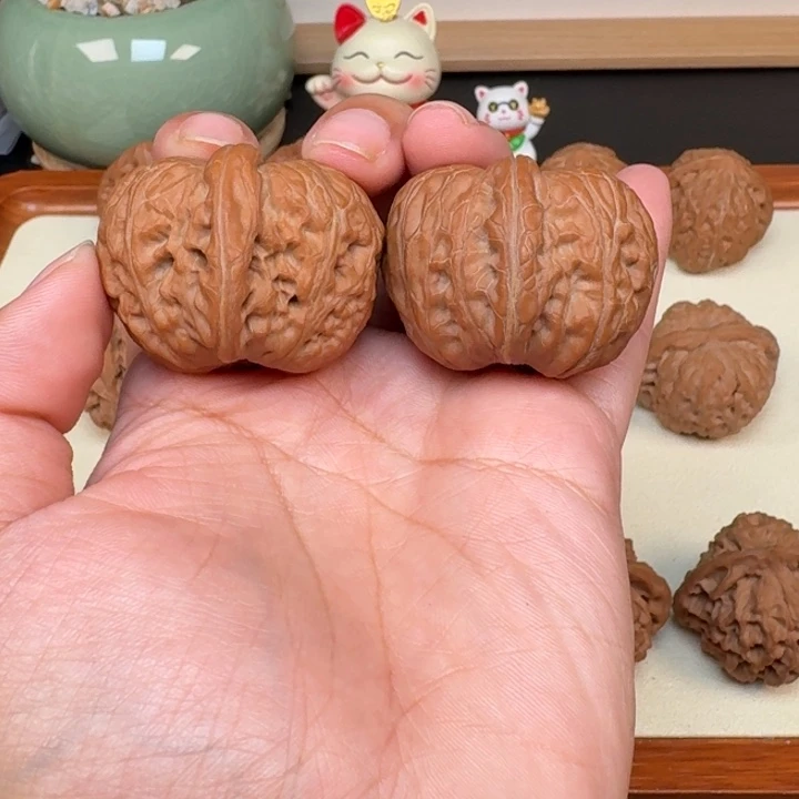 文玩核桃把件全品元宝40