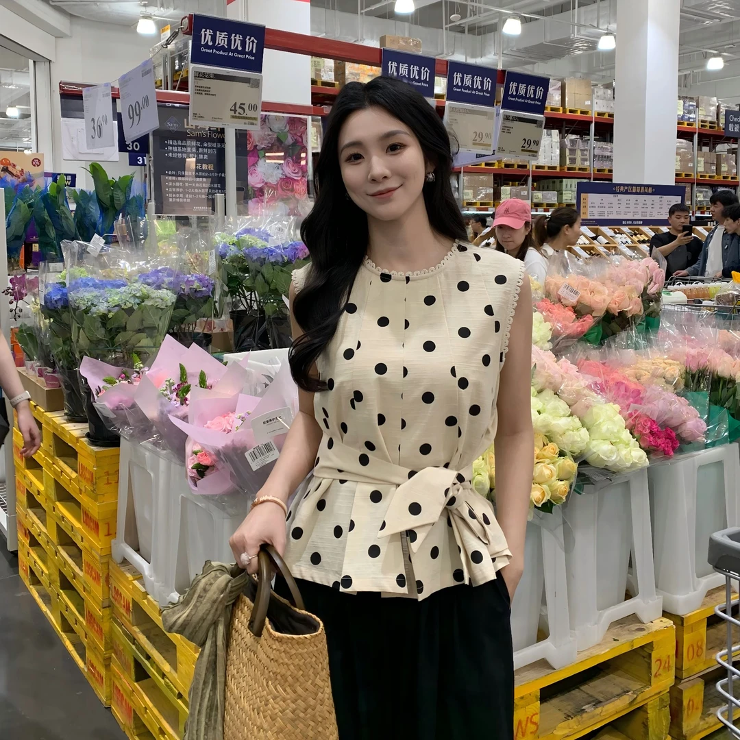 无袖波点上衣+宽松休闲九分裙裤夏季显瘦时尚气质收腰绑带套装