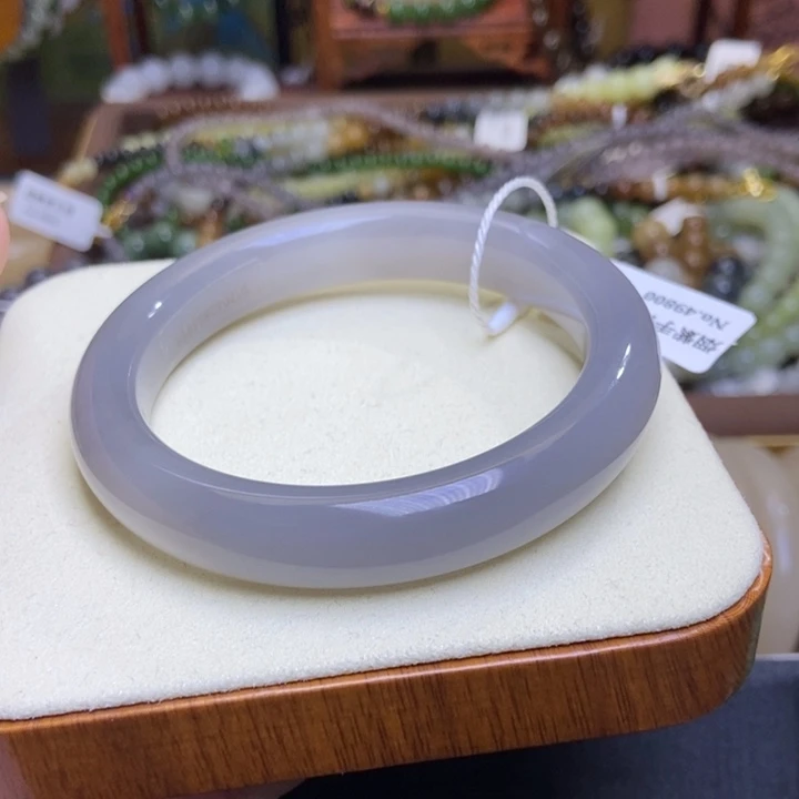 和田玉未镶嵌颈饰浓烟紫老矿料手镯58.8