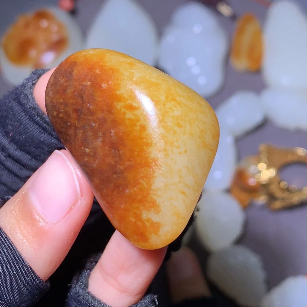 和田玉颈饰未镶嵌永****司