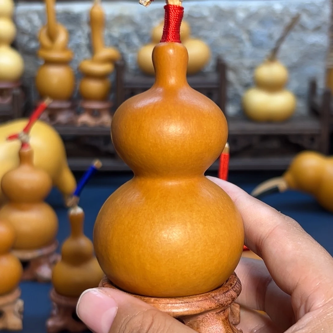 L*c老皮八宝一枚红色龙头