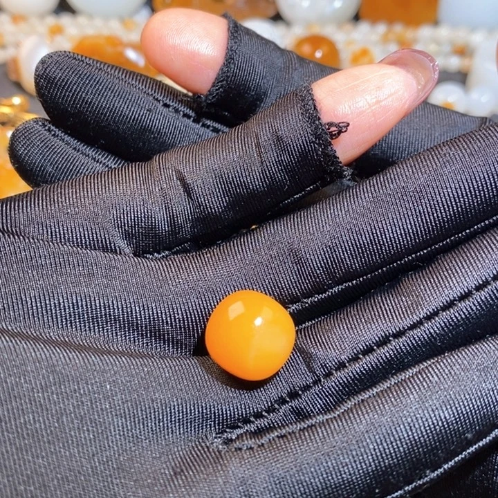 龟***膏和田玉未镶嵌手链