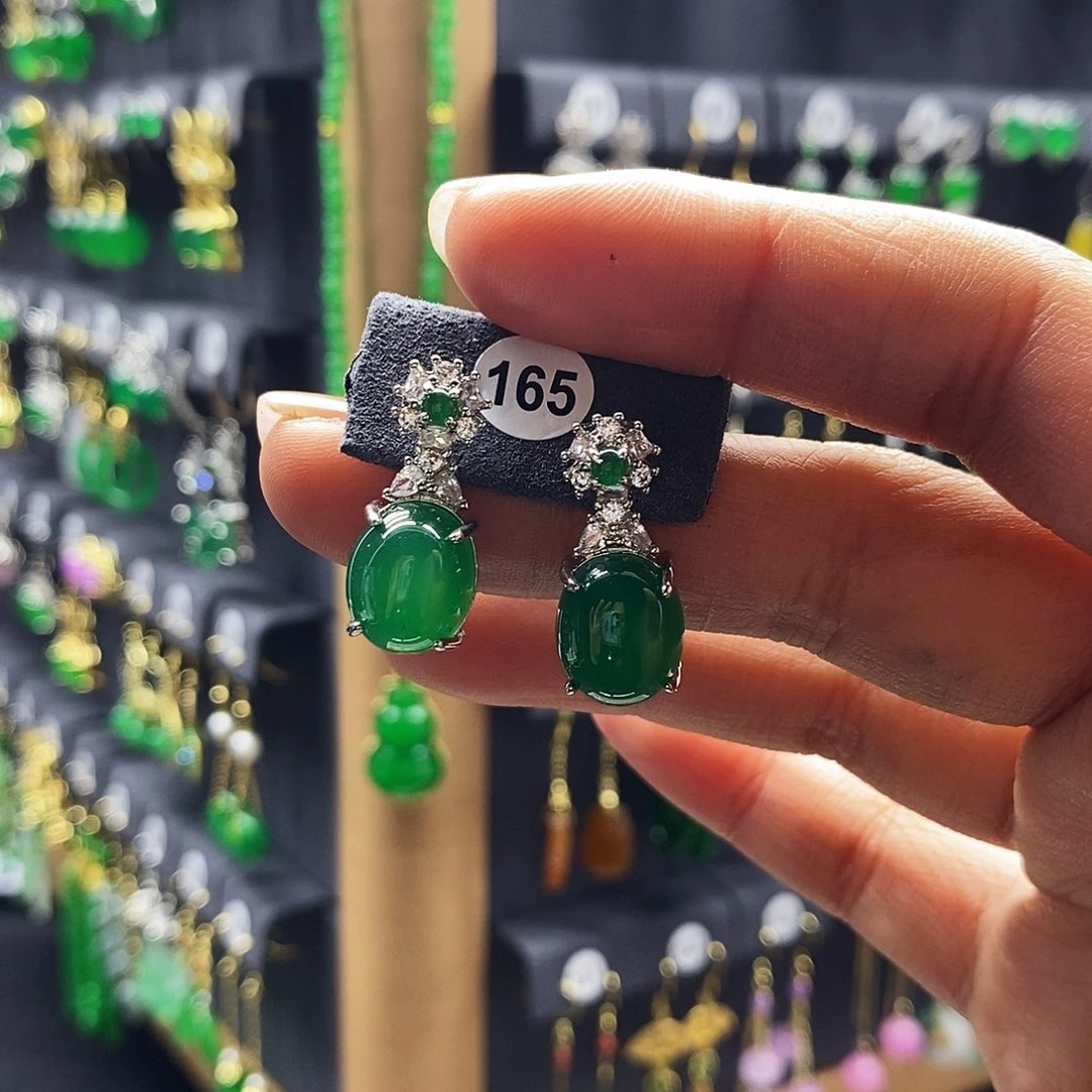 翡翠未镶嵌耳饰165