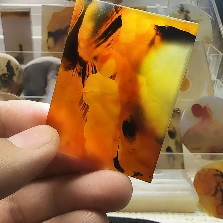 玛瑙/玉髓未镶嵌珠宝奇石