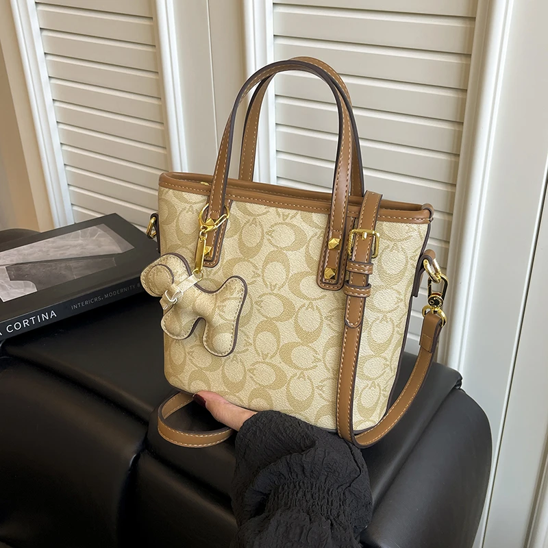 卡其手拎单肩铆钉菜篮包【6501卡其】