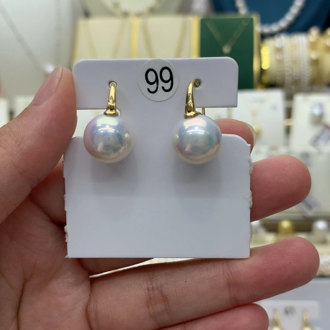 18K金镶嵌淡水珍珠耳饰若*