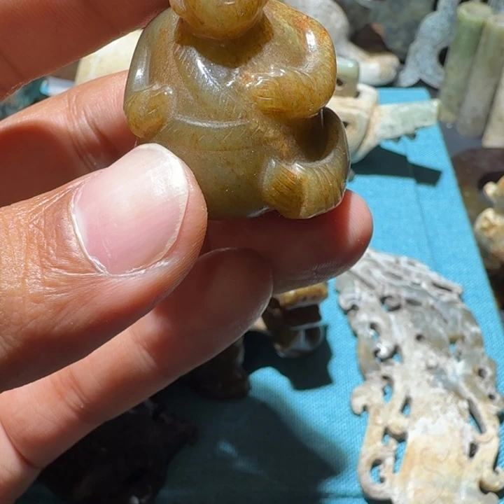 无***为和田玉未镶嵌车挂