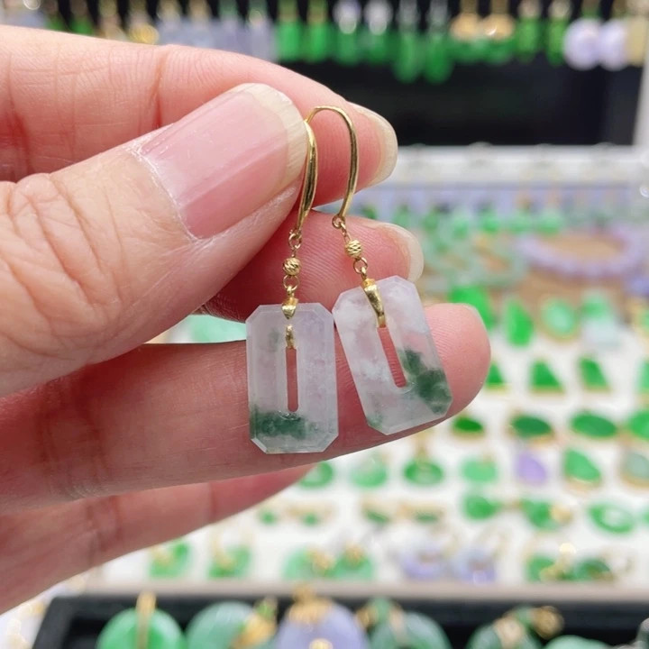 翡翠18K金镶嵌耳饰