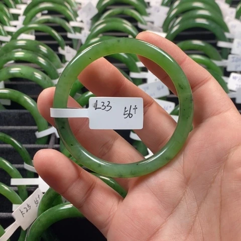 和田玉（碧玉）手镯未镶嵌