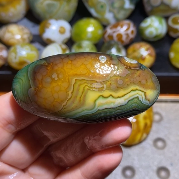 未镶嵌玛瑙/玉髓珠宝半成品159
