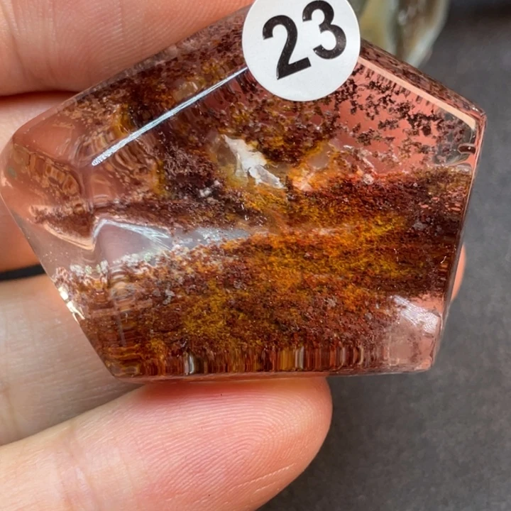 水晶颈饰未镶嵌明**行