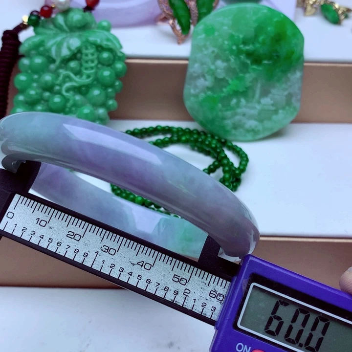 未镶嵌手镯翡翠…．．