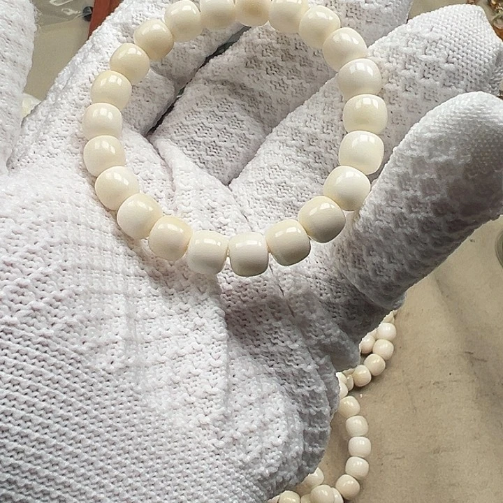 白玉菩提吊坠白色2878