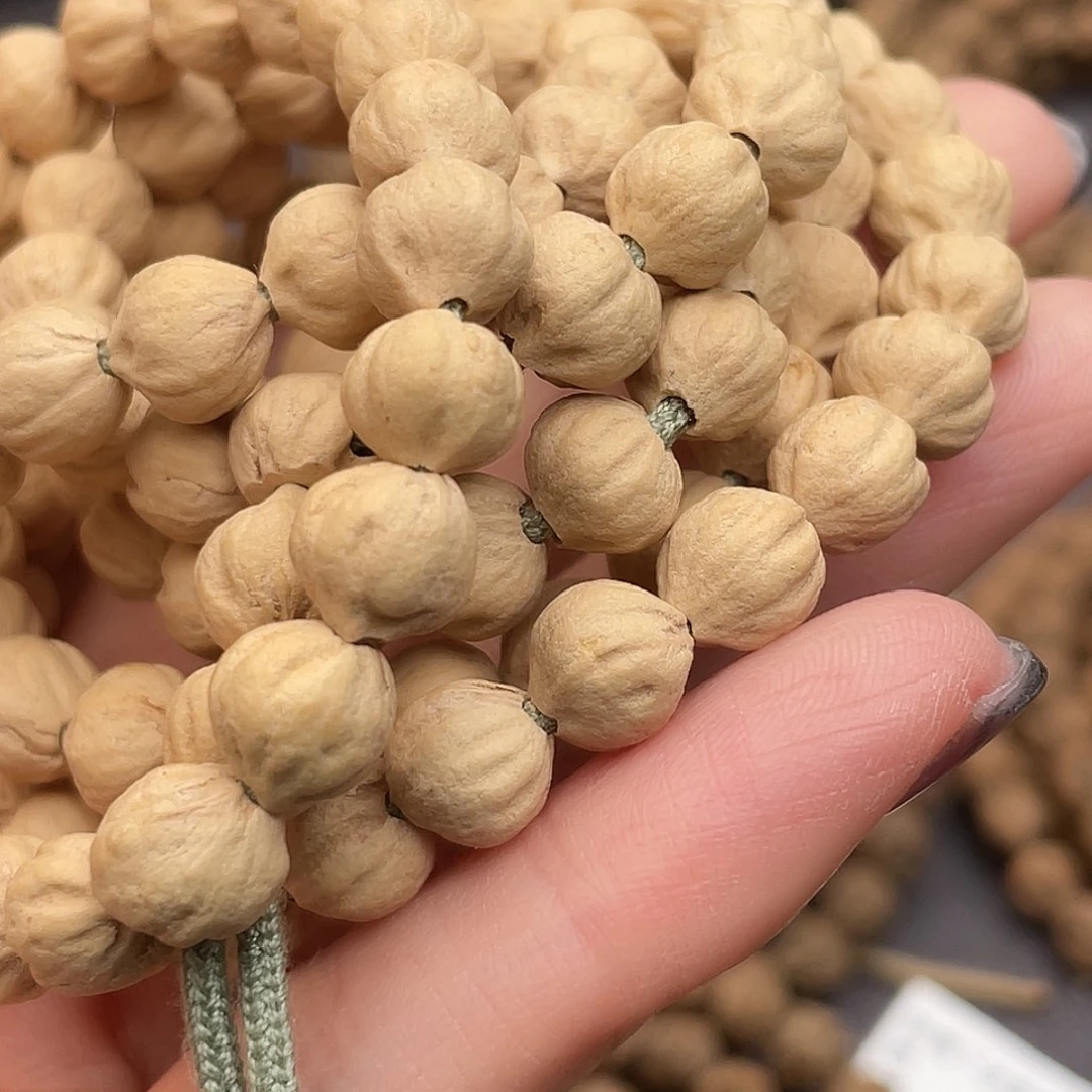 林***大柏香籽/百香籽把件