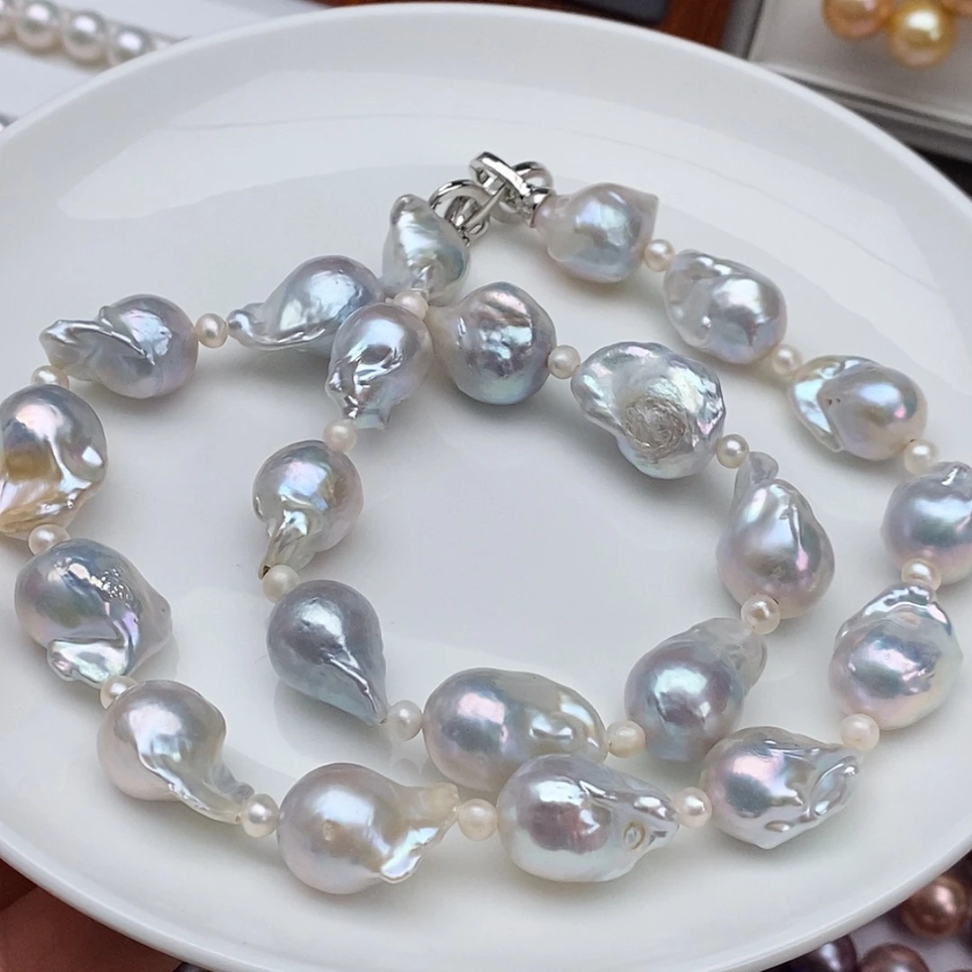 淡水珍珠合金颈饰