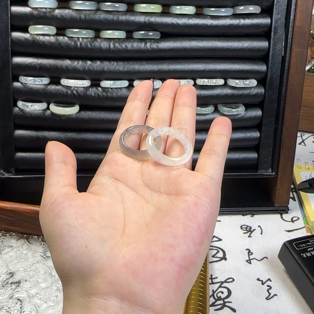 火***韦蛇纹石玉合金颈饰