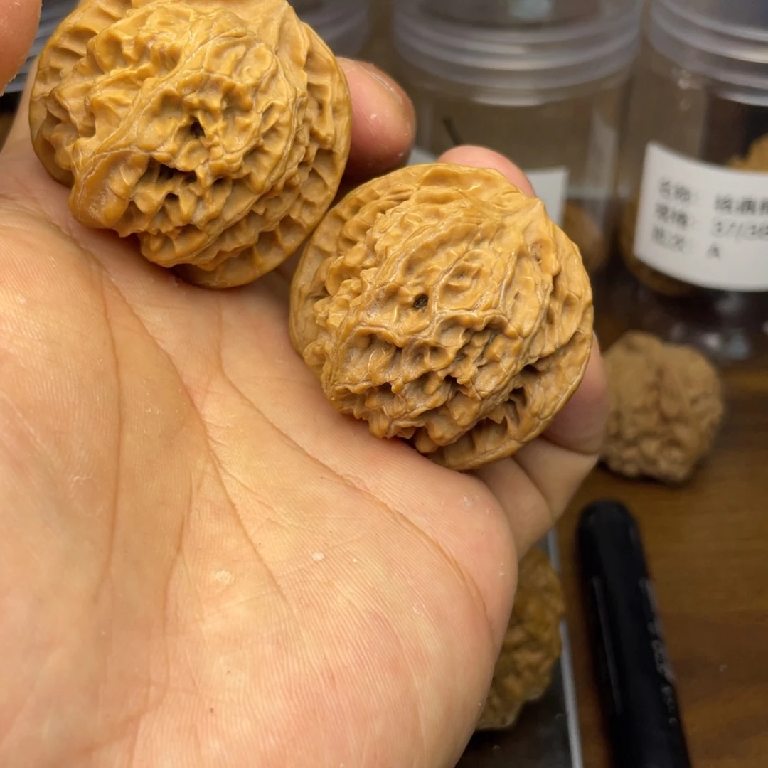 文玩核桃把件41全品精对苹果园