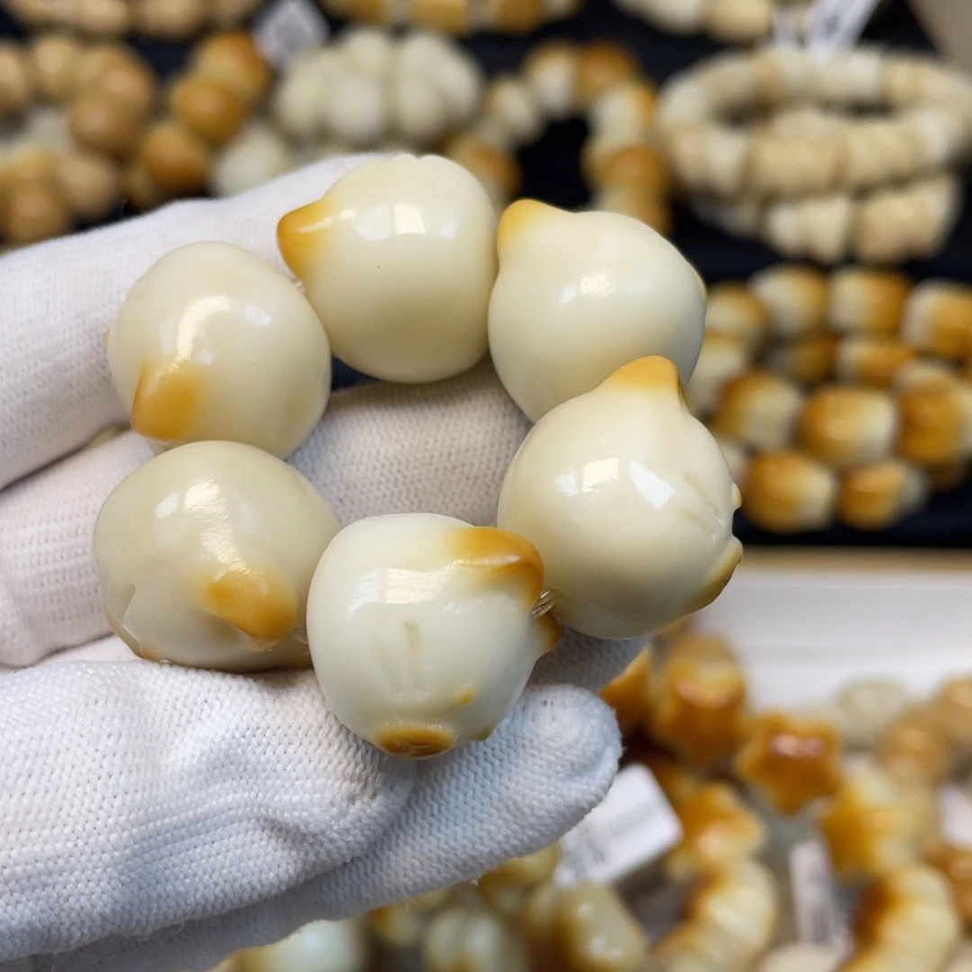 ****吊坠菩提根/象牙果120呆呆熊手捻瑕