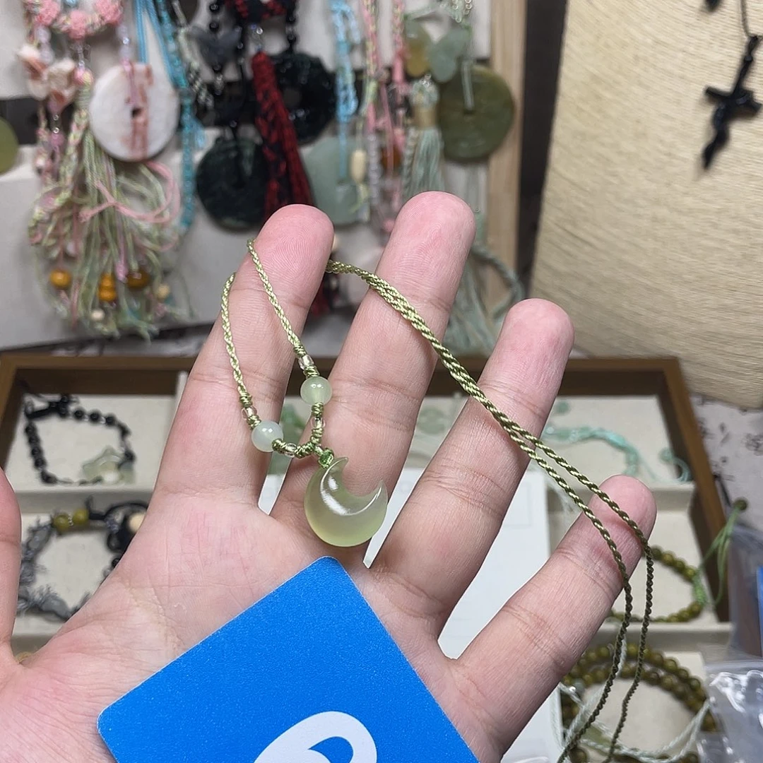 蛇纹石玉合金颈饰