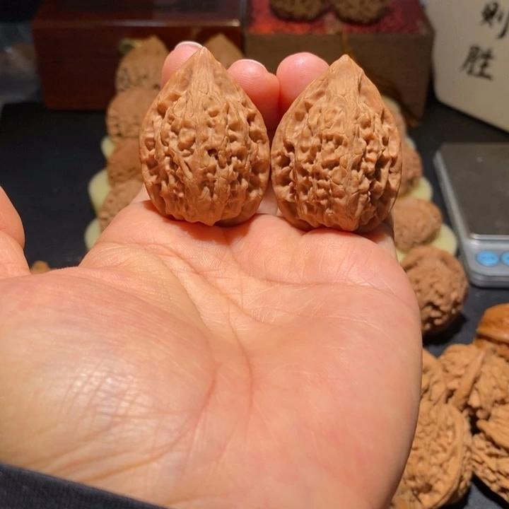 文玩核桃吊坠长治吸血鬼