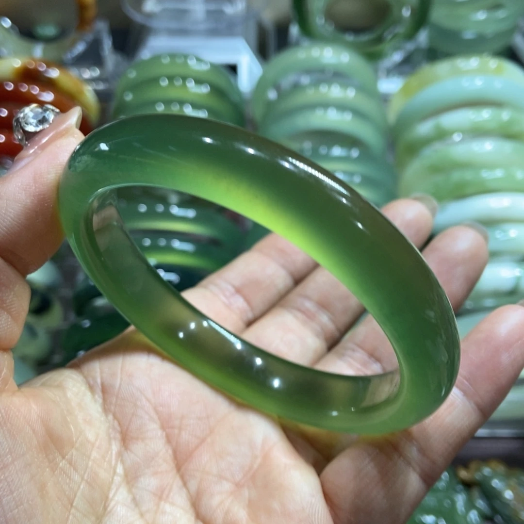 岫玉未镶嵌手镯65