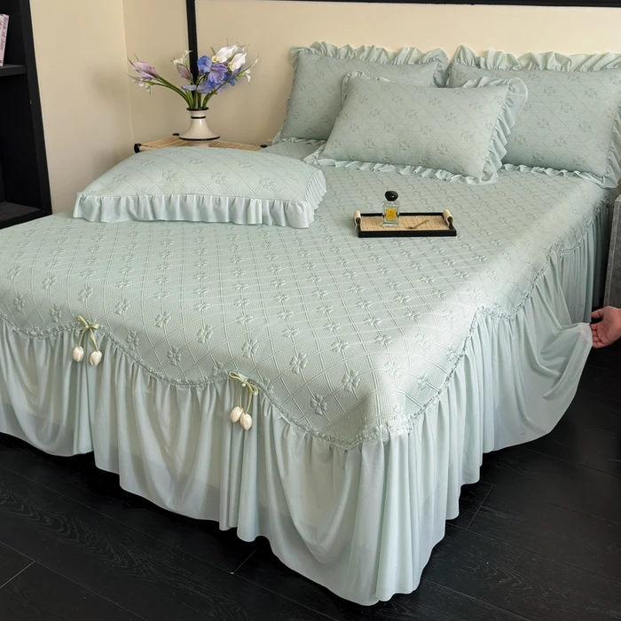 2025床裙款冰豆豆凉席三件套夏天公主风冰丝空调席可机洗新款床盖