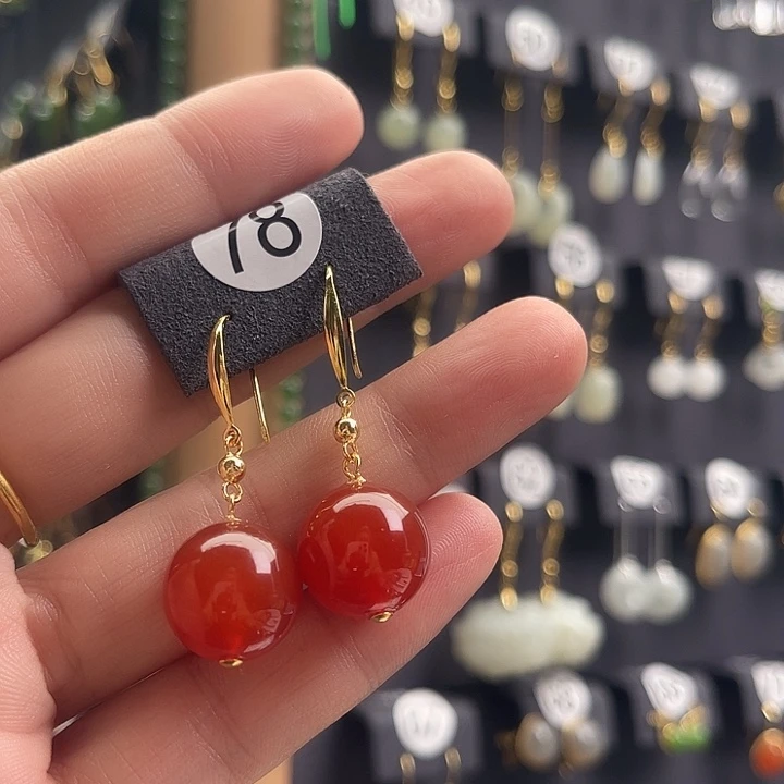玛瑙/玉髓银S925镀金镶嵌耳钉
